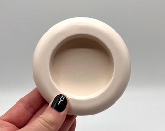 Beige / Off-White Round Tea Light Holder | Concrete Tea Light Holder | Decorative Tray | Home Decor | Jesmonite | Eco | Gift | Present |UK