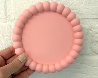 Very Pink Round Bobbin Edge Tray | Trinket Tray | Candle Holder | Jewellery Dish | Home Decor | Jesmonite | Eco | Gift | Present | UK