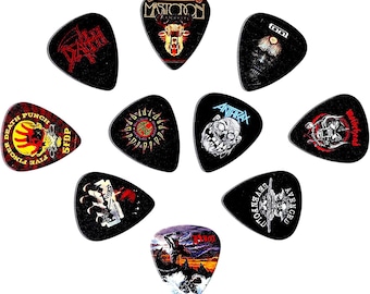 GuitarFreaks ポスター 2枚セット Amazon.com: Legendary Bands Guitar Picks Volume II(10 medium