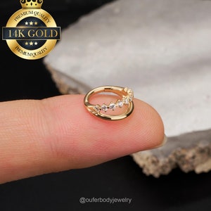 Aro doble para cartílago de oro macizo de 14 quilates, 16 g, 8 mm, con circonitas cúbicas pavimentadas, para hélice, piercing de nariz, pendiente de cartílago, hélice, caracola, pequeño aro doble, regalo.