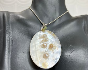 Vintage Oval Blister Pearl Medallion Necklace Set in .925 Sterling Silver - Mini Charms 3 Stone - Sterling Ball Chain Necklace - 18 Inc 45CM