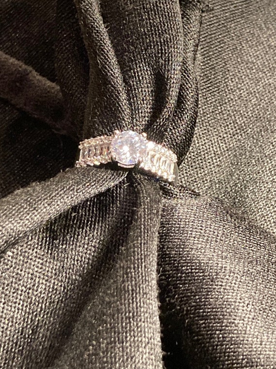 Beautiful cz diamond ring