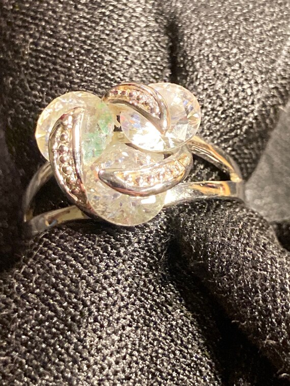 Three clear stone Floating ring set in silver tone - image 5