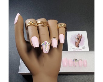 Short Coffin, Baby Pink, Press on Nails, Bling Press on Nails, Bling Tip, Custom Nails, Bling Bling, Short press on Nails, Faux Nails