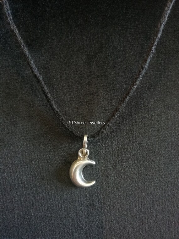 Silver chand locket sale