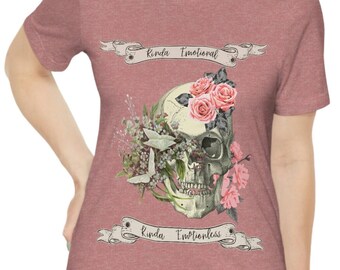 T-shirt con grafica teschio "Emozionale/Insensibile", vestibilità unisex.
