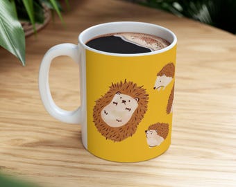 Taza de cerámica con forma de erizo, ideal como regalo para amantes de los animales.