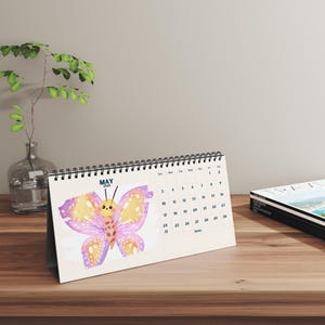 Adorable Creature Desktop Calendar 2026 | Cute Animal Desk Calendar, Gift for Kids, Nature Lovers, Back To School, Birthday, Christmas Gift