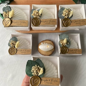 Candle Favors, Oyster Candle Box Decorated with Pearls, Personalized Wedding Candle Favors, Bridal Shower Favors and birthday baptism