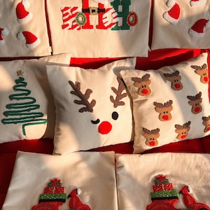 Christmas Punch Needle Cushion, Merry Christmas Pillow, Cozy Winter Decorations, Christmas Cushion, Xmas Gift, Decoration Pillow