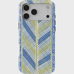 Puede incluir: Funda de teléfono con un patrón geométrico azul y amarillo. El diseño incluye rayas verticales y un patrón de cuadrícula. La funda tiene un recorte para la cámara y botones laterales.