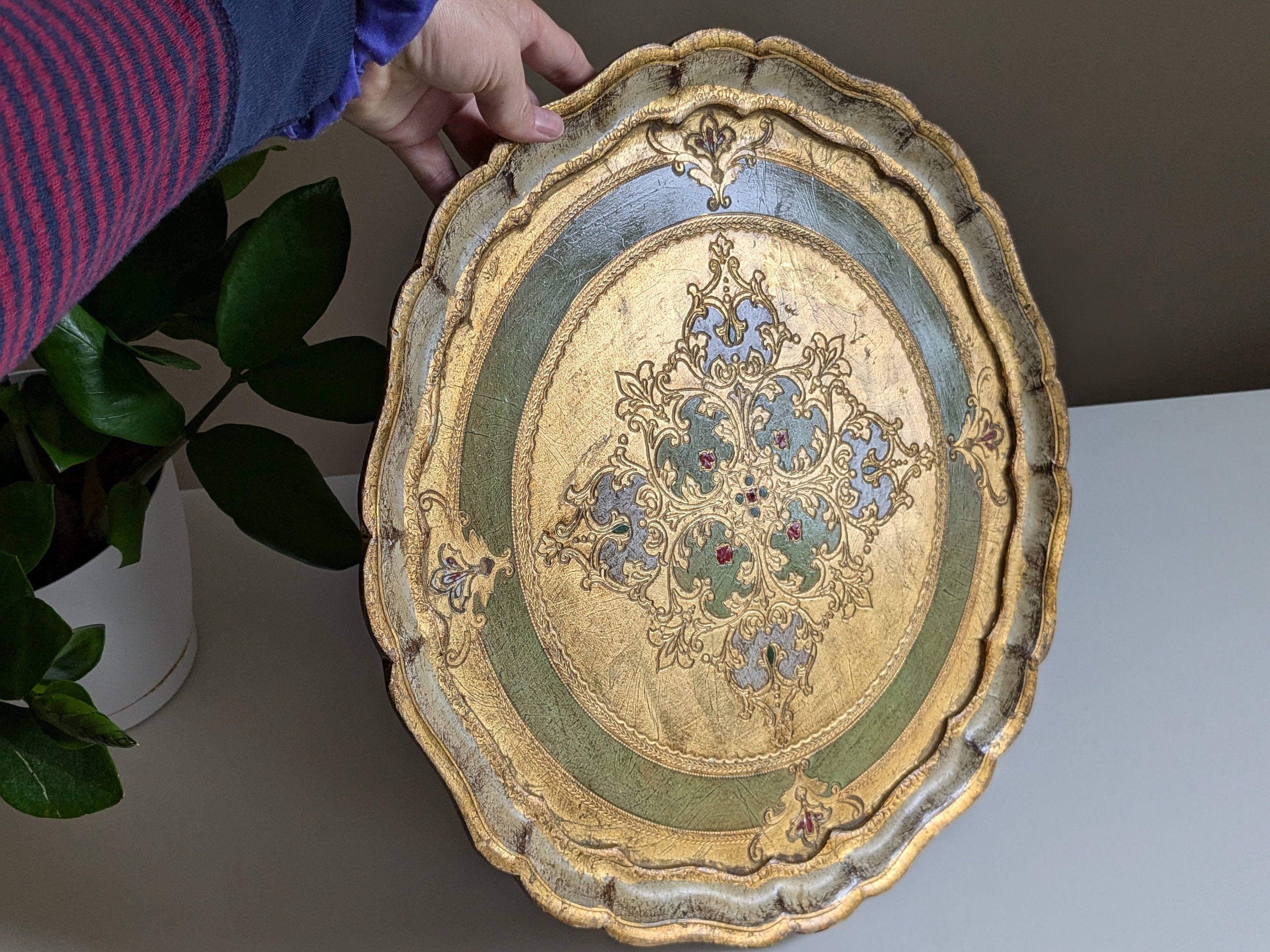 15 Round Made in Italy Antique Wood Tray Florentine Gold Gilded and ...