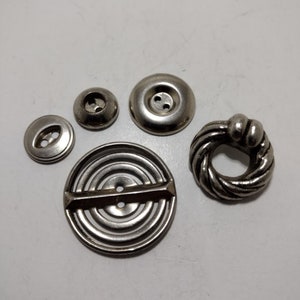 Set of Assorted Vintage Metal Buttons