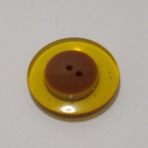 Vintage Apple Juice Bakelite Button