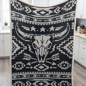 Western Bull Skull Crochet Blanket Pattern | Southwestern Overlay Mosaic Throw | Geometric Western Afghan | Two Color PDF