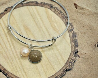 Sand Jewelry Pendant Keepsake Size-Inclusive Bangle Charm Bracelet with Pearl Charm