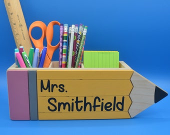 Personalized Wooden Pencil Holder Desk Organizer, Teacher Gift, Teacher Appreciation, Name Sign, End of School Year, Teacher Graduation