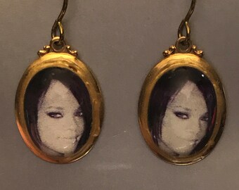 Iconic Images Earrings Rihanna