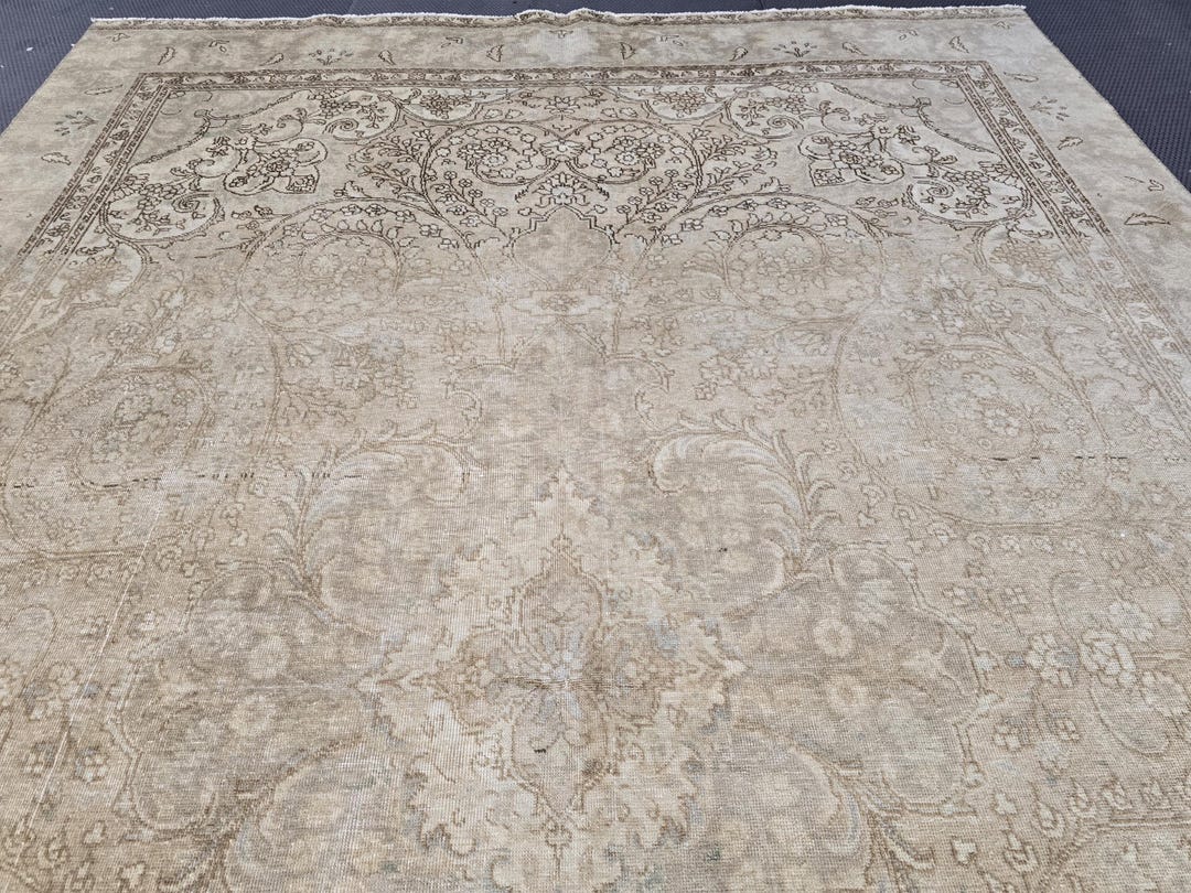 Faded Turkish Wool Rug, 8.20x12.23 Feet Distressed Vintage Area Rug ...