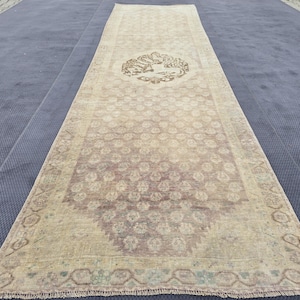 Tapis de course marron antique, tapis vintage neutre, 3,61&#39;x12,76&#39; chemin de table anatolien délavé, tapis de course turc, chemin de table neutre, chemin de table géométrique