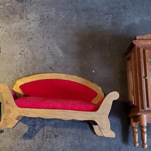 Dollhouse Furniture Vtg Set Shackman / Sofa / Clock / Curio China Cabinet / Rug