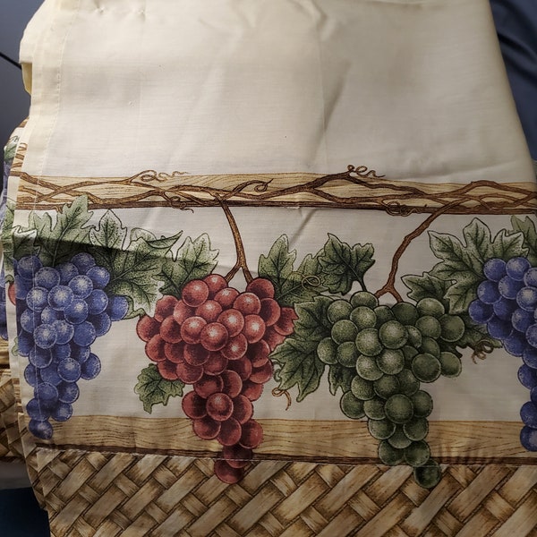 Curtain Tier Panels  Set / 33"L x 28"W Grape Vine Basketweave Motif