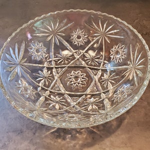 MC Anchor Hocking Prescut Clear 10&quot; Cut Glass Bowl