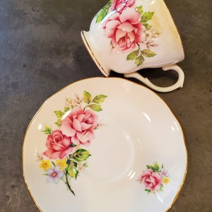 Bone China Teacup & Saucer - Dutchess Bone China England