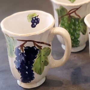 Large Grapevine Motif Mugs - Set of 2