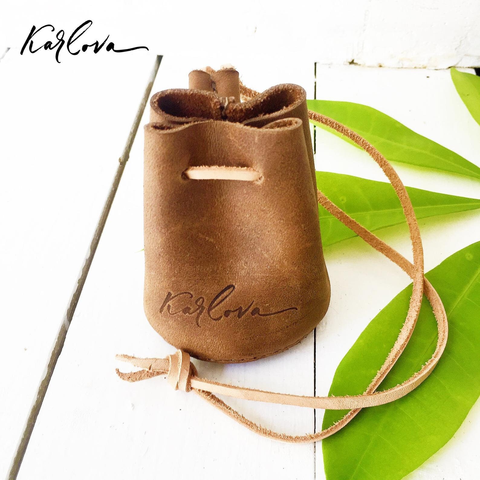 Karlova Trapezium Leather Bag Making Tutorial - Leather Craft DIY