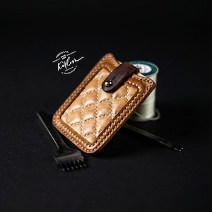 Quilted Cardholder Pattern - Leather Craft Template and Video Tutorial - DIY PDF Download