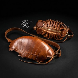 Modello PDF per borsa a tracolla in pelle Isopod: disegno di Bathynomus gigante (SVG, DXF)
