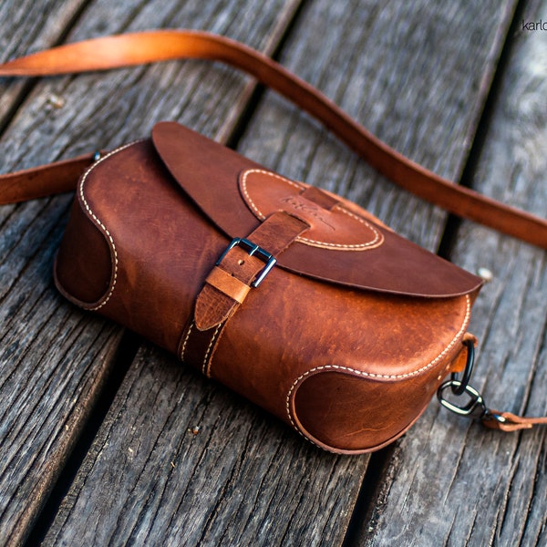 Whiskey Leather Bag Pattern. Cross Bag, Saddle Bag, Crossbody Purse Template, DIY PDF Download