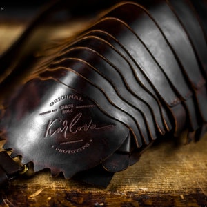 Leather Isopod Sling PDF Pattern with SVG file. Giant Deep Sea Bathynomus Bag Template Download (with video tutorial)