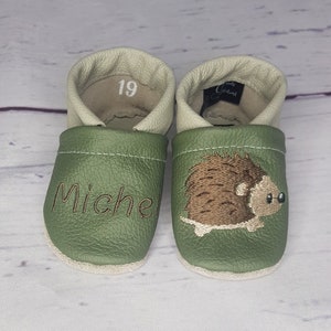 Leather slippers, crawling shoes, first walker shoes, handmade gifts birth