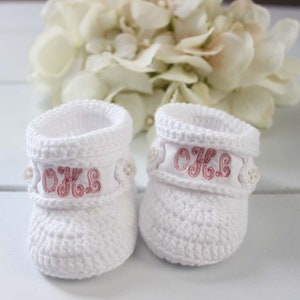 Chaussons bébé personnalisés, chaussures monogramme bébé garçon fille, chaussettes bottines à emporter au crochet, cadeau cadeau bébé personnalisé image 3