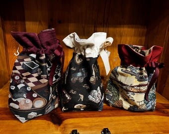 Tapestry Gift Bags: Conversational Themed, Set of 3