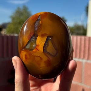 Carnelian Palm Stone - High Grade (0.8lbs)