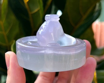 Figura de cristal de piscina de la casa de baños "El Viaje de Chihiro sin rostro" - Fluorita de itrio (~0,6 lb)