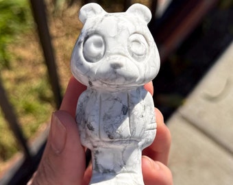 Kanye West examensbjörnfigur - Howlite (0,11 kg)