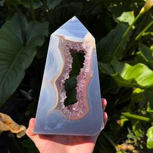 Achat-Turm mit Amethyst-Cluster - High Grade (3.1lbs) RABATTIERT