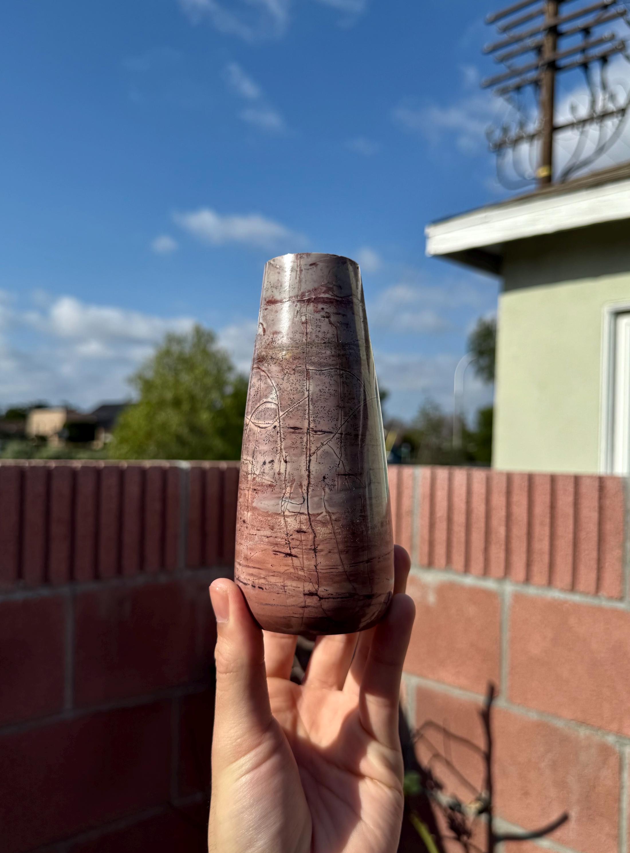 デンドライト入りピクチャージャスパー花瓶 - 高級（1.8ポンド