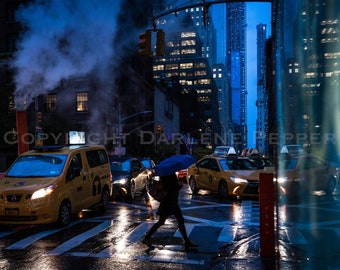 Viaje nocturno lluvioso en Nueva York