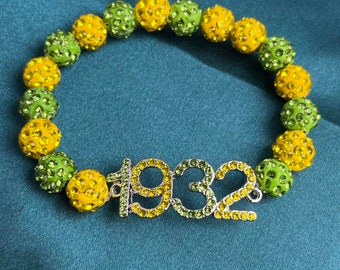 Pulsera apilable Chi Eta Phi 1932