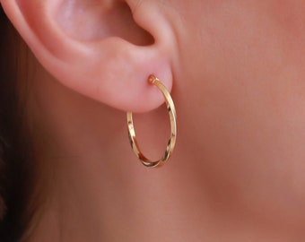 14K Yellow Gold Twisted Hoop Earrings 13mm Diameter, Lightweight Earrings, Everyday Earrings,