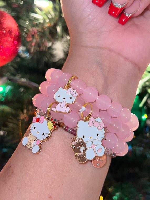 HELLO KITTY BRACELET 💖 she's so cute ! 💓 HIGH - Depop  Diy kandi  bracelets, Bracelets handmade beaded, Beads bracelet design