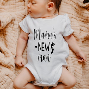 Mama's Man Bodysuit for Boy, Baby Boy Clothes for Newborn, Mamas New Man, Baby Bodysuit for Newborn Boy, Gift for Baby Shower