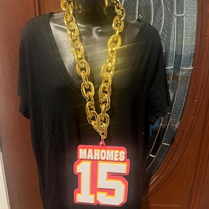 Number 15 Patrick Mahomes Foam Fan Chain