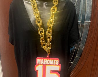 Number 15 Patrick Mahomes Foam Fan Chain