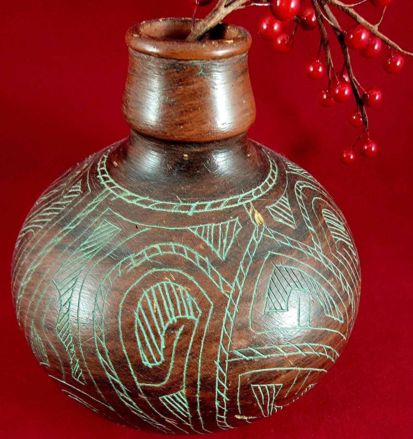 Vintage Brazilian Pottery Vase Amazonian Lacquered and Hand Etched